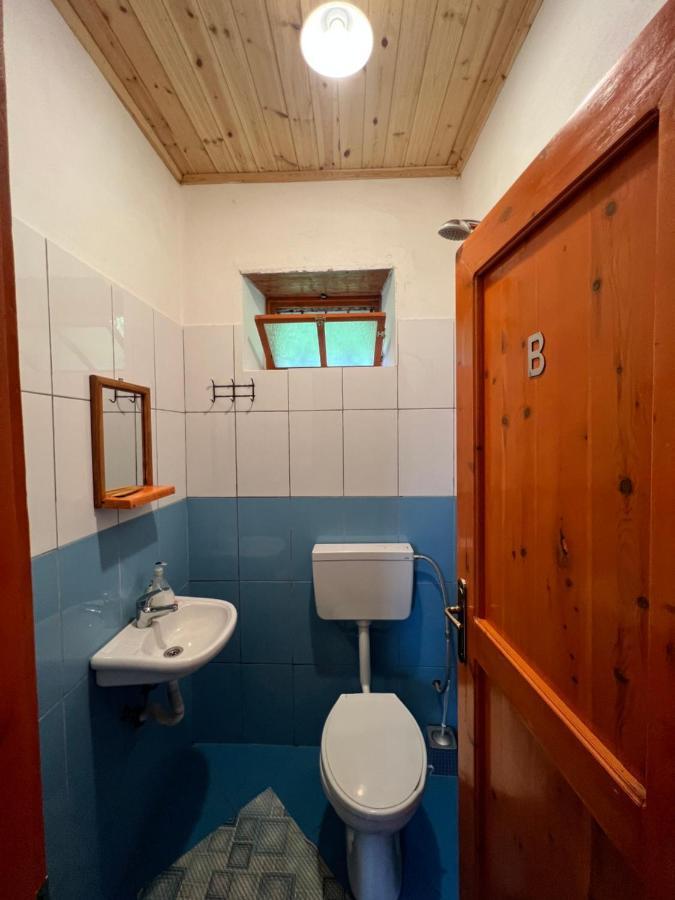 Guest House Gjelaj Теті Екстер'єр фото